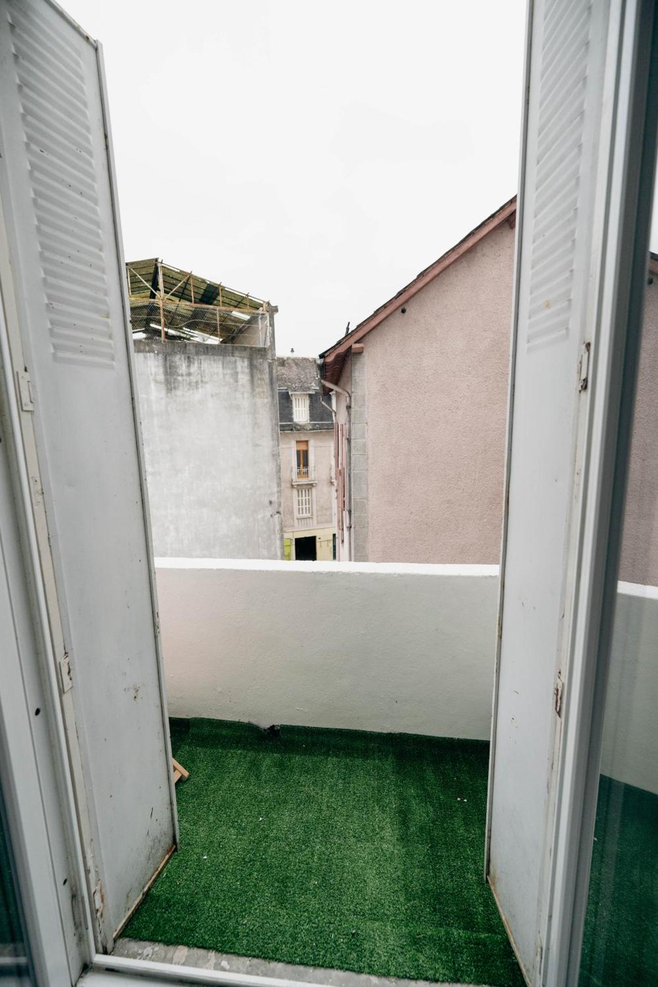 Verdant Oasis - Proche Du Centre - Wifi Gratuit - Parking A Proximite Lourdes Luaran gambar